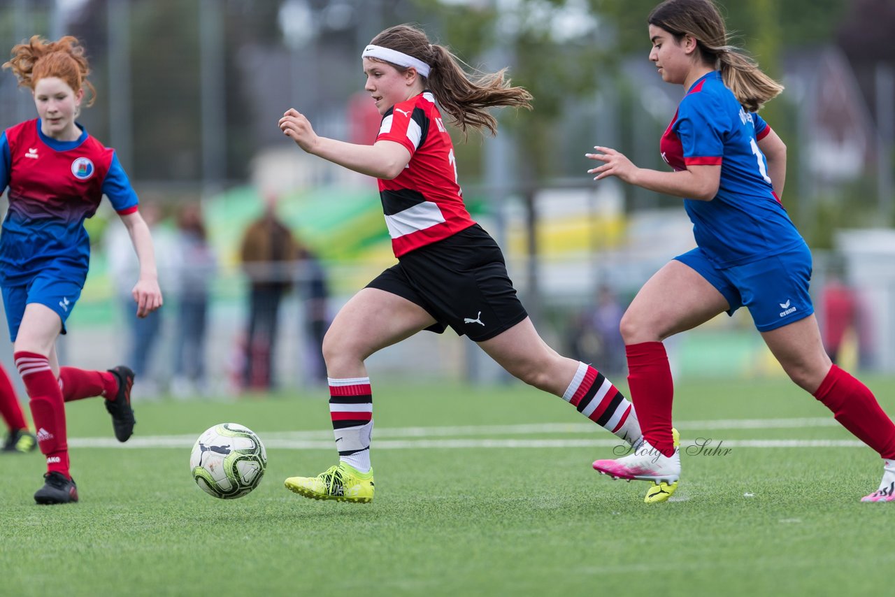 Bild 195 - wCJ Altona 2 - VfL Pinneberg 2 : Ergebnis: 15:0